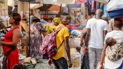 Used clothing and textiles in Ghana